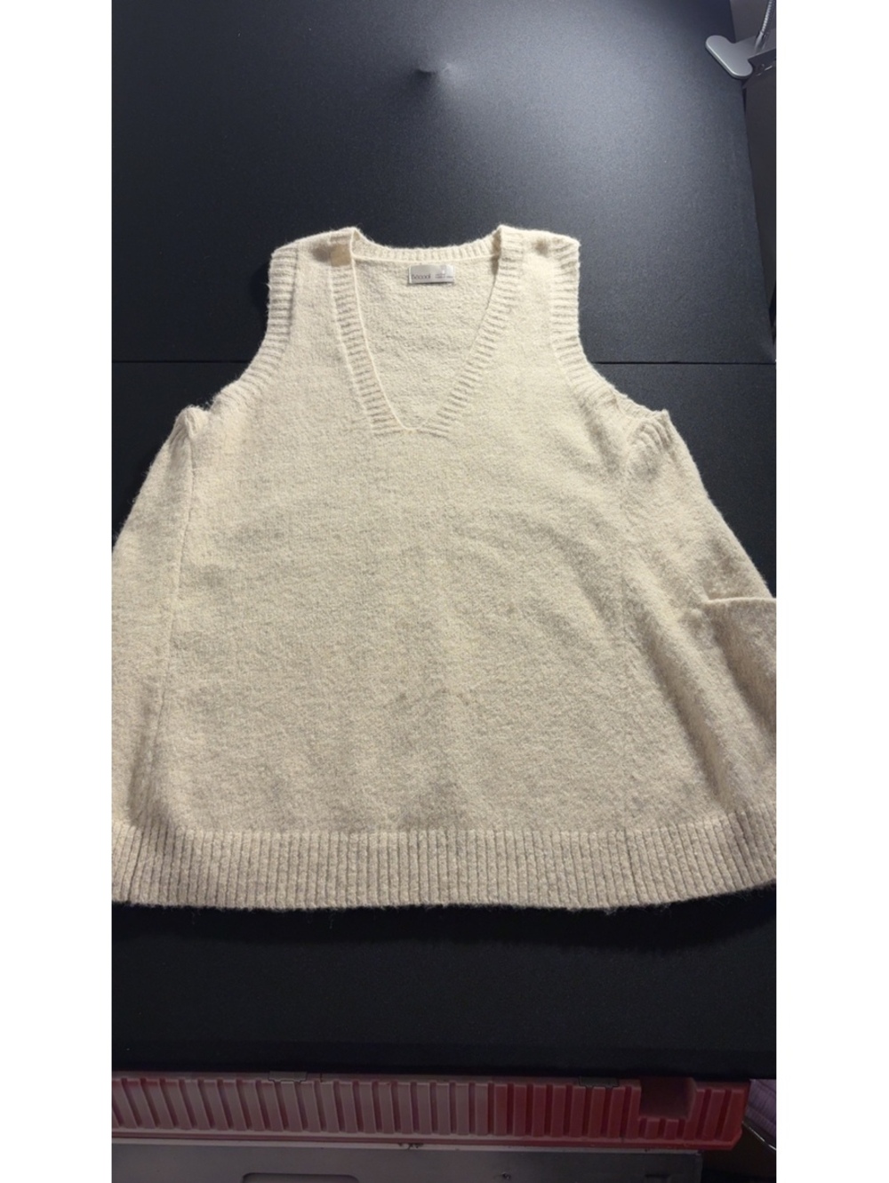 Bécool Women's Cream V-Neck Knit Sweater Vest Side Pockets SOFT